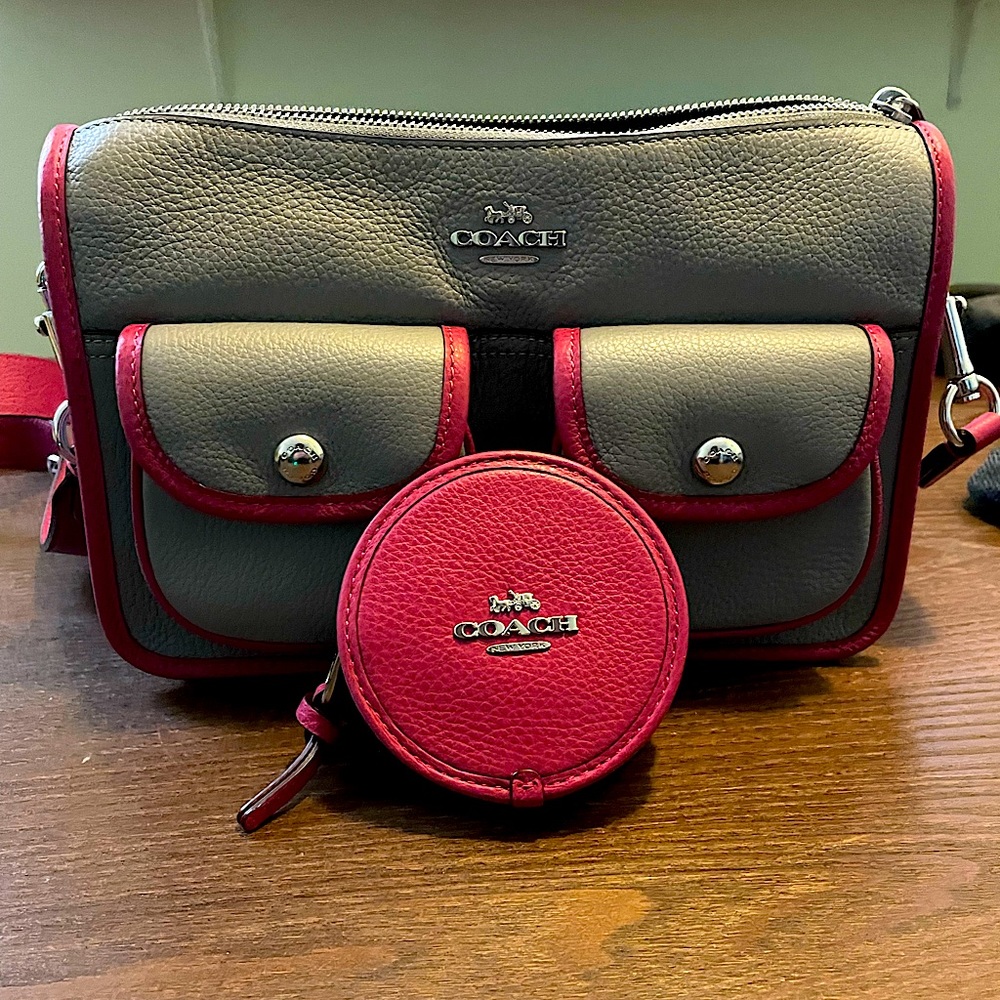 Vintage Coach Crossbody with coin purse